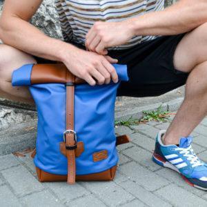 Egyedi, kézzel készített bőr rolltop hátizsák - Kék-Barna