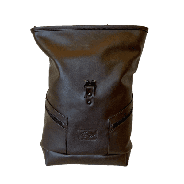 Magyar kézműves bőr hátizsák – sötétbarna